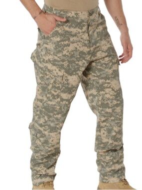 Authentic US Army ACU Digital Camo Cargo Pants - Small X-Short